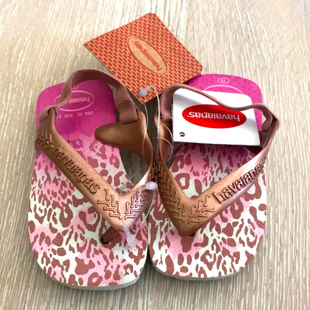 NWT Havaianas Baby Rose Gold Sandals